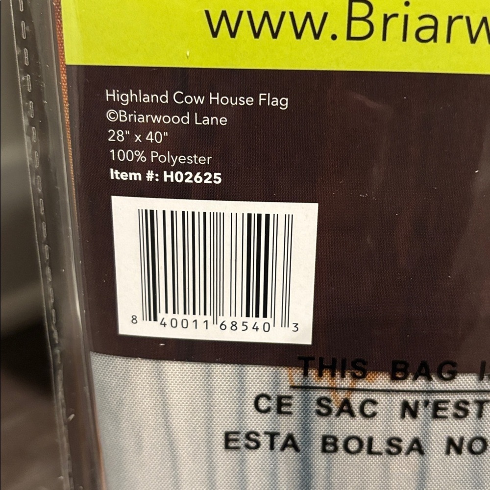 Briarwood Lane Highland Cow premium house/porch outdoor flag, fade resistant - Picture 4 of 4